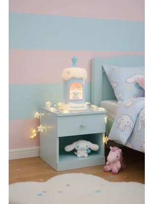 Miniso Sanrio Lisanslı Cinnamoroll Mum Figürlü Dekoratif Gece Lambası 12 cm – Yumuşak Işıklı Tasarım