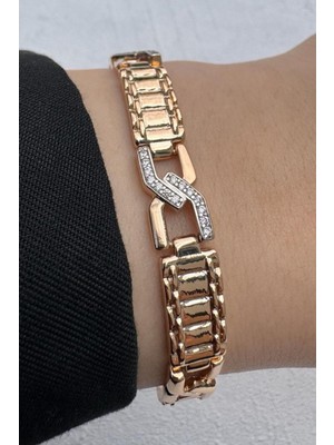 Leo'Stone Kararmaz Renk Atmaz Xuping Rose Gold Z Form Detaylı Zirkon Taşlı Kadın Çelik Bileklik Rose