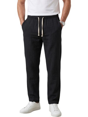 Rizzup Erkek Siyah Çizgi Dokulu Rahat Kesim Yazlık Spor Pantolon – Hafif Kumaş Modern Tasarım 2600263