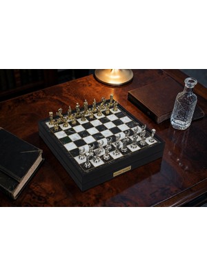 Elifeshop Kişiye Özel Pegasus Figürlü Lüks Metal Satranç Takımı Mermer Desenli Sandıklı 20 Cm. Premium Set