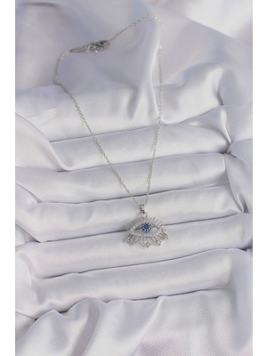 Uravas Store 316L Çelik Gümüş Renk Zincir Zirkon Taşlı Göz Model Kadın Kolye