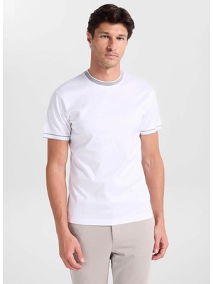 gmg firenze Gmg Fırenze Beyaz Erkek Slim Fit Şeritli T-Shirt GU26MSS03010