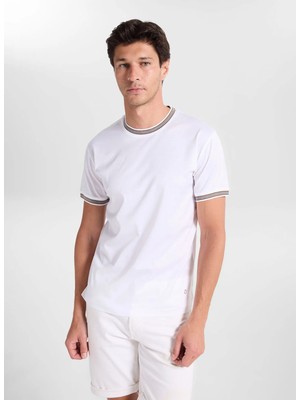 gmg firenze Gmg Fırenze Beyaz Erkek Slim Fit Çizgili T-Shirt GU26MSS03011