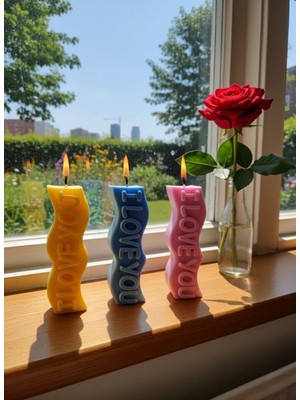 AY IŞIĞI MUMLARI I Love You 3'lü Hediyelik Dekoratif Hoş Kokulu Parafin Wax Mum (Sarı + Mavi + Pembe Renkli)