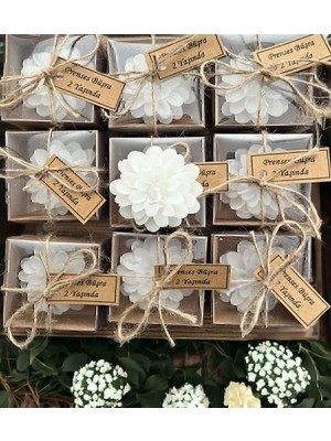 Lotus Mum Beyaz Renkli 15 Parça Süslemeli Nikah Şekeri 3 Boyutlu Desen ile Kişiselleştirilebilir