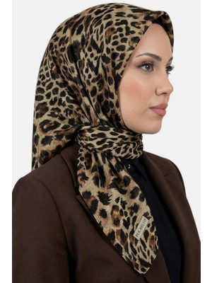 Hadiora Kadın Bej Leopar Desenli Dikişli Yazma