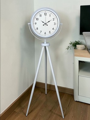 GV Home Elegance Beyaz Tripod Ayaklı Saat