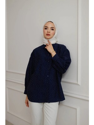 Moonsc Kadın Regular Fit Bel Bağlamı ve Taş Detaylı Tesettür Lacivert Gömlek