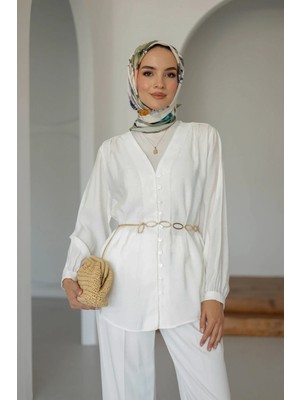 Moonsc Kadın Regular Fit V Yaka Önü Brit Detaylı Tesettür Beyaz Gömlek