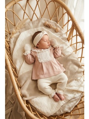 Babydonat Kız Bebek Tarçın Dantel Yakalı Hastane Çıkışı ve Ekru Fitilli 5'li Boho Set - %100 Yumuşak Pamuk