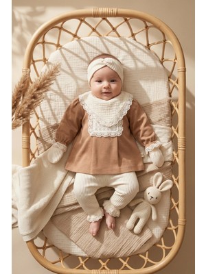 Babydonat Kız Bebek Tarçın Dantel Yakalı Hastane Çıkışı ve Ekru Fitilli 5'li Boho Set - %100 Yumuşak Pamuk