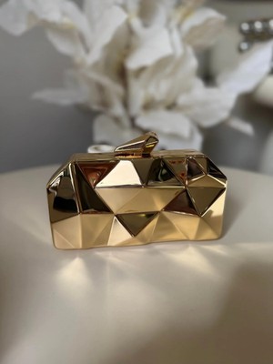 Zikzak Model Gold  Zincir Askılı Şık Abiye Çanta