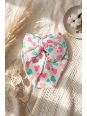 Babydonat Papillon Serisi Kalp Desenli Fiyonklu Bebek Bone 6-12 Ay - %100 Pamuklu Esnek Ribana Bebek Saç Aksesuarı