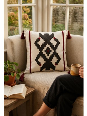Bella Home 2 Adet Punch Nakış Kırlent Kılıfı 40 cm x 40 cm