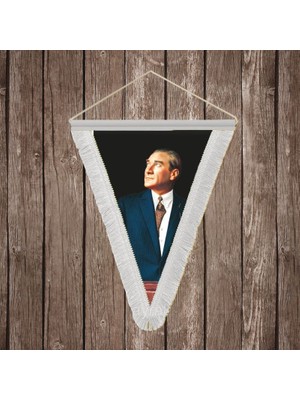 Punto Dizayn Istikbal Göklerdedir Atatürk Portresi Beyaz Saçaklı Üçgen Flama Bayrak Hatıra Flama ATA32