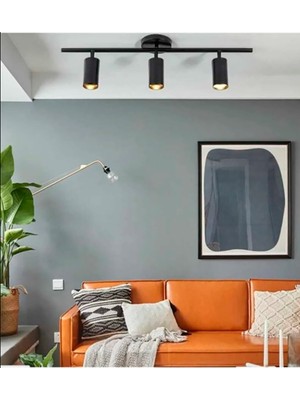 UltraMint Hareketli LED Spot Avize, Giyinme Odası Için Şık ve Modern Aydınlatma
