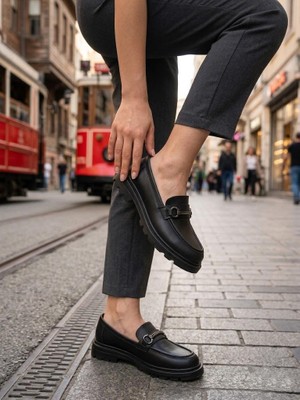 Fort Ventes 35838 Siyah Cilt Toka Detaylı Rahat Loafer Kadın Ayakkabı