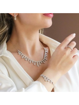 Necati Gün Baget Sarkıt Modeli Zirkon Taşlı Gümüş Set