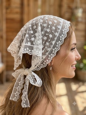 Kendinden Bağlamalı - Dantel Fisto Kumaş Bandana – Üçgen Form, El Yapımı