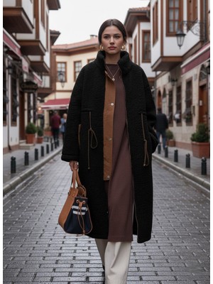 Sacrosa Beli Bağcıklı Kadın Fermuarlı Peluş Ceket