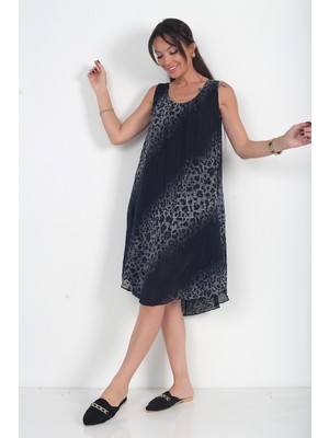 By Saygı Kadın Italyan Cotton Yaka Lastikli Astarlı Leopar Sıfır Kol Midi Elbise
