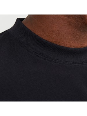 Jack & Jones Erkek Loose Fit Basic Tisört - Urban
