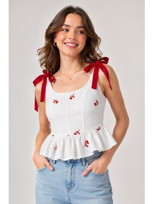 Rosa By Belle Kadın Beyaz Kiraz Nakışlı Bağlama Askılı Crop Bluz