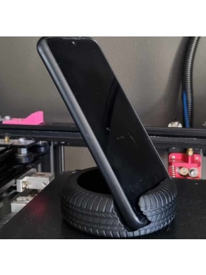 3D Baskı Zamanı 3D Yazıcı Tasarımı Lastik Görünümlü Dekoratif Masaüstü Telefon Standı