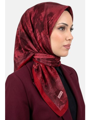 Hadiora Kadın Kırmızı Soyut Desenli Dikişli Yazma