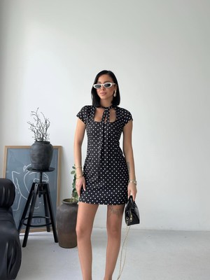 Asur Boutique Asur Butik Kadın Kare Yaka Puantiyeli Astarlı Dar Kalıp Boyundan Bağlamalı Elbise