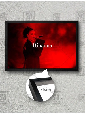 SML Tablo Kırmızı Dumanlar Içinde Şarkı Söyleyen Rihanna Yatay Çerçeveli Kanvas Tablo