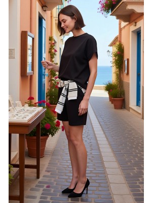 Benerly Kadın Kısa Kollu Bisiklet Yaka Geniş Paça Mini Şort Takım Soft Touch Örme Rahat Kesim Günlük Modern