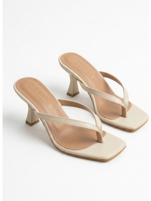 Yula Fashion Shoes Vera Kadın Tredn Topuklu Terlik-Bej