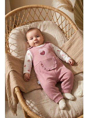 Babydonat Kalp Nakışlı Fitilli Pamuklu Bebek Salopet Takımı Çorap Hediyeli - 2'li Parça Şık Bebek Kombini 3-9 Ay