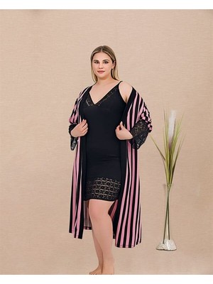 Aria's Closet Arias Closet Büyük Beden Çizgi Desenli Dantel Işlemeli 2'li Viskon Siyah Gecelik Sabahlık Takımı Siyah - 4xl