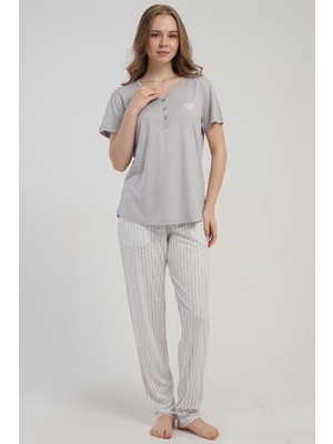 Kezokino Kadın Yarım Düğmeli Kısa Kollu Gri Pijama Takımı Rahat Kesim Yazlık Ev Giyimi C2T2N2215