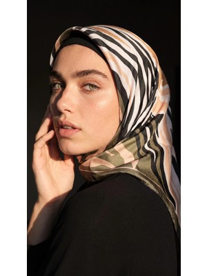 Lêvi D'or Levidor Kristal Eşarp Zebra Desen Haki