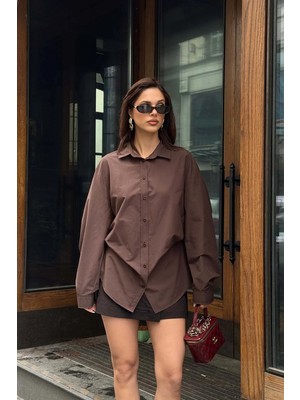 My Loore Kadın Kahve Oversize Modal Gömlek – Minimal Şıklık MLB178
