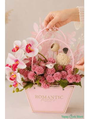 Yapay Çiçek Sitesi Yapay Çiçekli Romantic Çantalı Aranjman Model 40