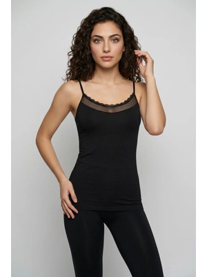 Fevien Kadın Dantelli Tül Detaylı Pamuklu Ip Askılı Atlet Siyah Beyaz Renk Seçenekli Şık Günlük Iç Giyim Body Yumuşak Esnek Kumaş M-L-Xl Beden Uygun Tasarım Rahat Kesim Kaliteli Penye Atlet