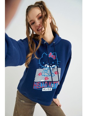 Lisanslı Baskılı Kapüşonlu Lacivert Sweatshirt