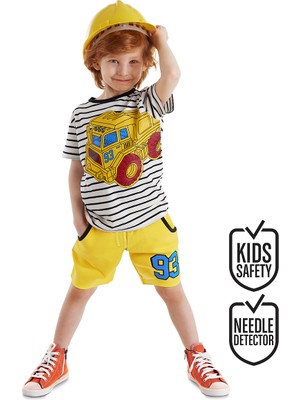 Denokids 93 Truck Temalı Erkek Çocuk T-shirt ve Şort Takım 2 Yaş Çok Renkli Özel Olay