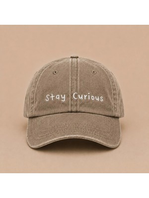 Stay Curious (Meraklı Kal) Yazılı Eskitme Yıkamalı Şapka