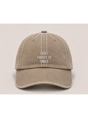 "don't Forget To Smile" Motivasyon Nakışlı Vintage Yıkamalı Beyzbol Şapkası