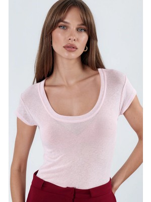 Hiccup Kadınlar Busem Düz U Yaka T-Shirt Toz Pembe