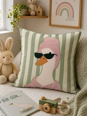 Pikko Home Hikaye Arkadaşları Dijital Baskılı Polyester Kırlent Kılıfı(Kr)