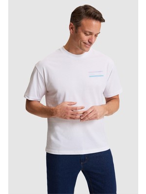 U.S. Polo Assn. Erkek Beyaz Comfort Fit Bisiklet Yaka Tişört 50327193-VR013