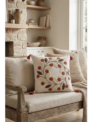 Destiva Home Çiçekli Püsküllü Pamuk Punch Nakışlı Gizli Fermuarlı Dekoratif Kırlent Kılıfı 42X42 cm