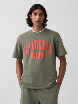 Gap Erkek Haki Relaxed Fransız Havlu Kumaş Grafik Baskılı T-Shirt
