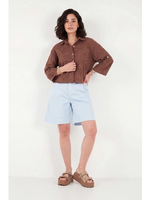 Tena Kadın Mavi Beli Kemerli Licralı Gabardin Midi Şort